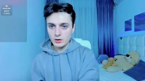 Snapshot of ggimperator chatting on 12.04.25 Alex online show from 12.04.25