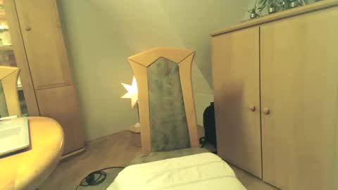 Snapshot of gh1969 chatting on 11.27.25 gh1969 online show from 11.27.25