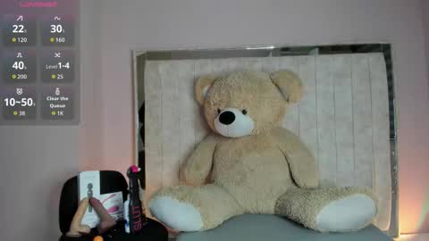 Danna Astrom online show from 11.02.25