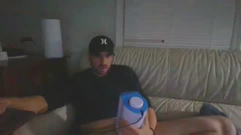 Snapshot of ghomps88 chatting on 12.04.24 Gee online show from 12.04.24