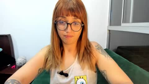Snapshot of ghostcrimson chatting on 10.18.25 andy online show from 10.18.25
