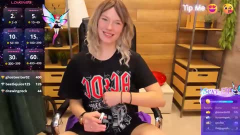 Snapshot of ghostly_temptation chatting on 02.11.25 Sweety online show from 02.11.25