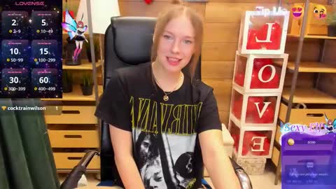 Snapshot of ghostly_temptation chatting on 03.10.25 Sweety online show from 03.10.25