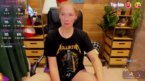 Snapshot of ghostly_temptation chatting on 10.06.25 Sweety online show from 10.06.25