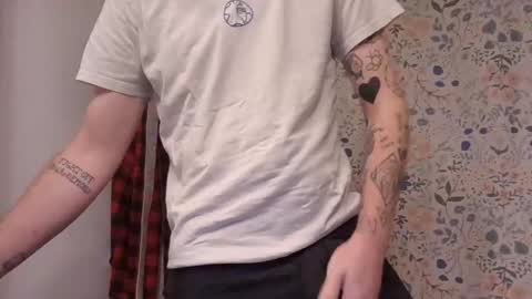 Snapshot of ghostofmd chatting on 10.16.25 Ghost online show from 10.16.25