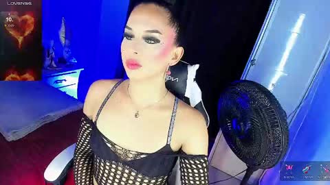 Snapshot of gia21xxx chatting on 06.06.26 Gia Ferrara online show from 06.06.26