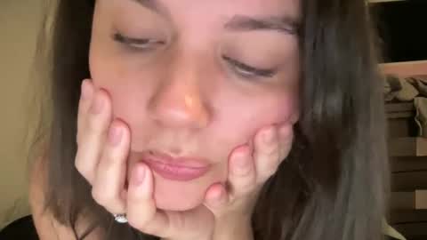 Snapshot of gia_is_horny chatting on 02.19.25 The Queen of Squirt online show from 02.19.25