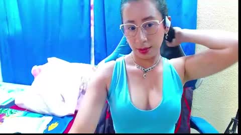Gia  online show from 07.10.26