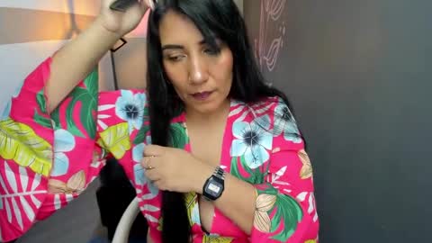 G I A  FOX online show from 03.03.25