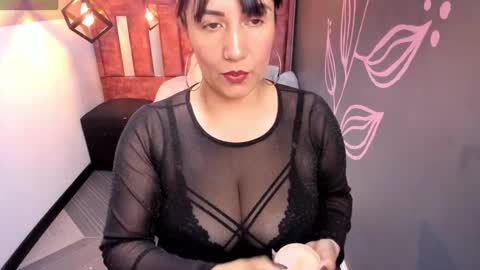 G I A  FOX online show from 09.29.25