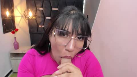 G I A  FOX online show from 11.27.25