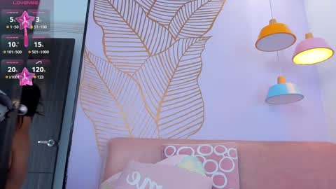 Snapshot of giafu chatting on 01.22.25 Gia online show from 01.22.25