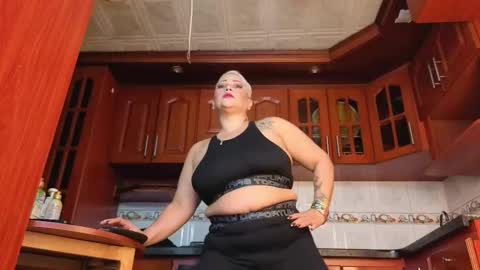   online show from 09.12.25