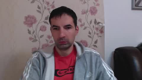 Snapshot of gianni_lion chatting on 12.22.25 Gianni online show from 12.22.25