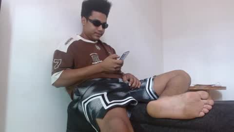 Snapshot of giant_feet chatting on 07.05.26 BOSS online show from 07.05.26