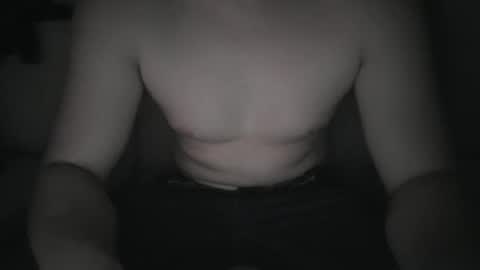 Snapshot of giantjunkjack chatting on 11.25.25 Giantjunkjack online show from 11.25.25