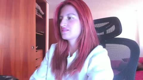 GiaRoussel online show from 04.21.26