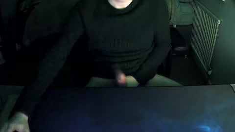 Snapshot of giftexx chatting on 01.23.25 giftexx online show from 01.23.25