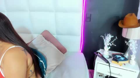 Gigi  online show from 07.15.26