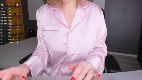 Snapshot of gigihadd chatting on 02.09.26 gigihadd online show from 02.09.26