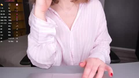 Snapshot of gigihadd chatting on 02.16.26 gigihadd online show from 02.16.26