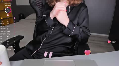 Snapshot of gigihadd chatting on 03.02.26 gigihadd online show from 03.02.26