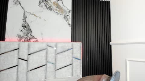 Snapshot of gigiidoll chatting on 11.05.25 Gigi Doll online show from 11.05.25