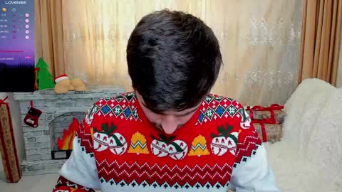 Snapshot of gilbertogonzales chatting on 12.18.24 gilbertogonzales online show from 12.18.24