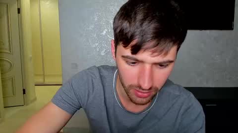 Snapshot of gilbertogonzales chatting on 03.09.25 gilbertogonzales online show from 03.09.25