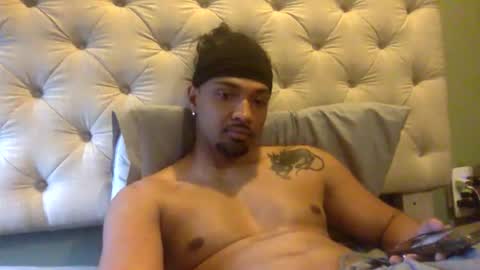 Snapshot of gilbone_gattsby chatting on 04.06.26 gilbone_gattsby online show from 04.06.26