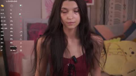 Snapshot of gimme_the_kiss chatting on 02.15.26 Mia online show from 02.15.26