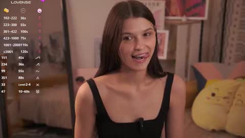 Snapshot of gimme_the_kiss chatting on 02.28.26 Mia online show from 02.28.26