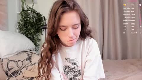 Snapshot of gina_vicious chatting on 02.26.25 Gina online show from 02.26.25