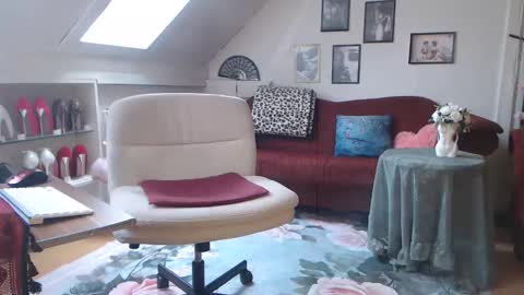 Snapshot of ginablondecam chatting on 03.14.26 Gina online show from 03.14.26