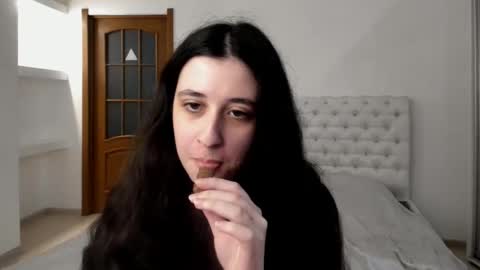 Kate online show from 01.16.25