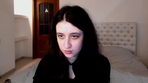 Kate online show from 02.06.25