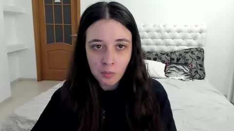 Kate online show from 10.03.25