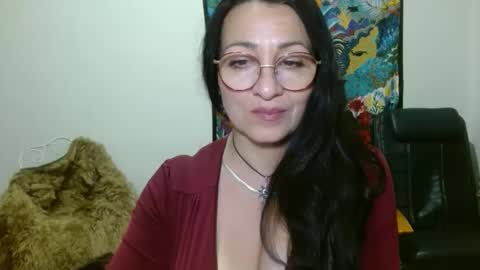 GinaONeon online show from 03.30.26