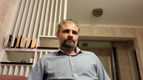 Snapshot of gindrie chatting on 11.16.25 Gabriel online show from 11.16.25