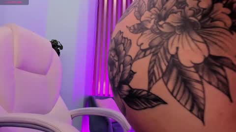 Ginebra online show from 12.09.24