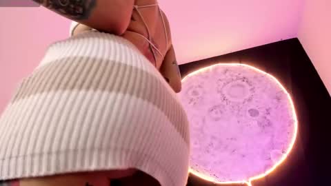 Ginebra online show from 03.01.25