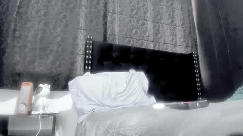 Miss online show from 11.28.25