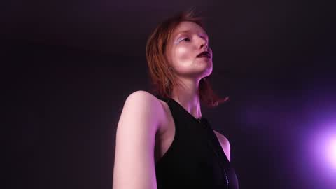        im expecting 350 thumbs up on my altar   online show from 12.29.24