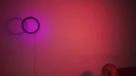        im expecting 350 thumbs up on my altar   online show from 09.08.25