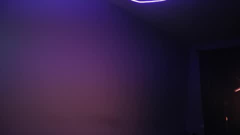        im expecting 350 thumbs up on my altar   online show from 11.04.25