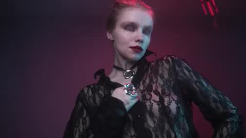        im expecting 350 thumbs up on my altar   online show from 01.16.26