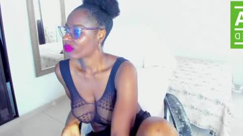 Snapshot of ginger_smil chatting on 06.12.26 Diana online show from 06.12.26