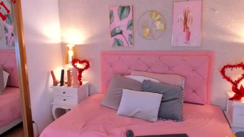 Ginger online show from 02.14.25