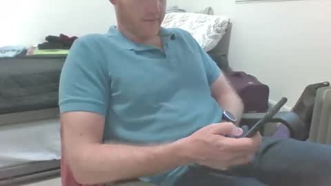 Snapshot of ginger_xxx chatting on 09.29.25 mike online show from 09.29.25