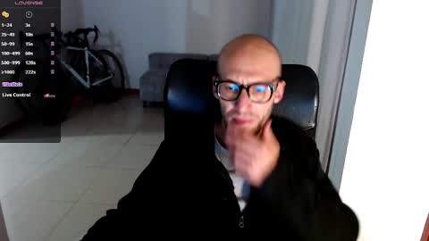 Snapshot of gingerale212 chatting on 01.14.26 Ginger online show from 01.14.26